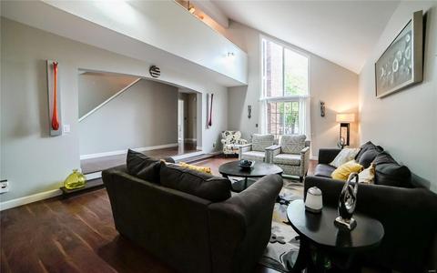 660 Huntley Hts, Ballwin, MO 63021 photo 6