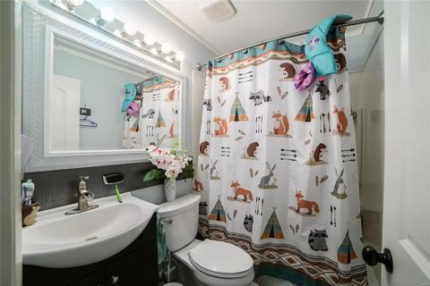 660 Huntley Hts, Ballwin, MO 63021 photo 31