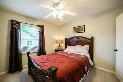 660 Huntley Hts, Ballwin, MO 63021 photo 32