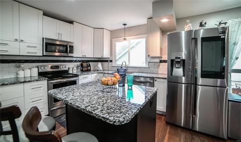 660 Huntley Hts, Ballwin, MO 63021 photo 10