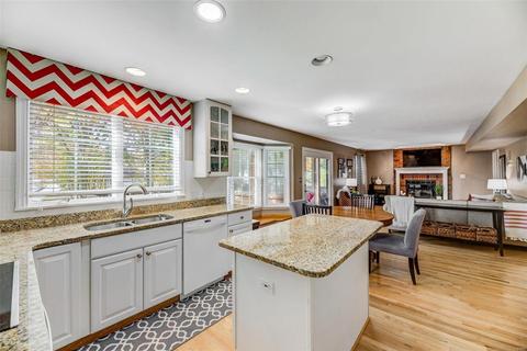 1714 Derrynane Dr, Manchester, MO 63021 photo 4