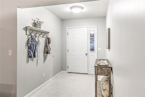 1380 Washingtons Crossing Dr, O'fallon, MO 63366 photo 5