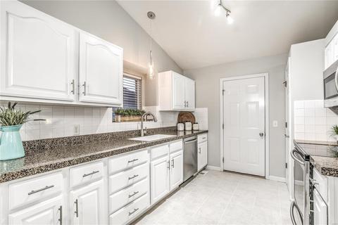 1380 Washingtons Crossing Dr, O'fallon, MO 63366 photo 6
