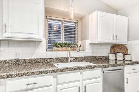 1380 Washingtons Crossing Dr, O'fallon, MO 63366 photo 7