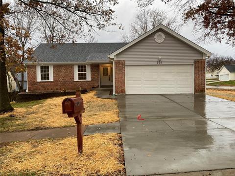 201 Brookmont Farm, Ballwin, MO 63021 photo 1