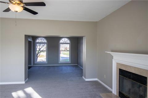8 Schoolhouse Ct, O'fallon, MO 63368 photo 7