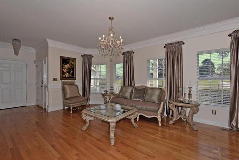 880 Sulphur Spring Rd, Manchester, MO 63021 photo 4