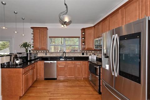 880 Sulphur Spring Rd, Manchester, MO 63021 photo 10