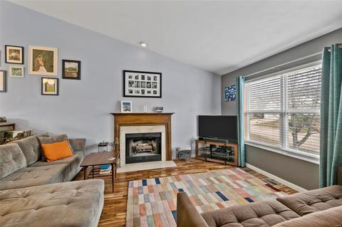 127 Laura Dr, Saint Peters, MO 63376 photo 4