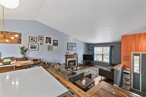 127 Laura Dr, Saint Peters, MO 63376 photo 8