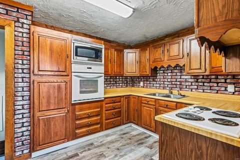 1445 Elliot, Eureka, MO 63025 photo 9