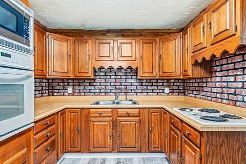 1445 Elliot, Eureka, MO 63025 photo 8