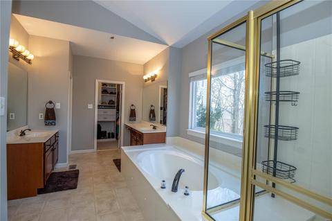 9351 Caddyshack Cir, Saint Louis, MO 63127 photo 18