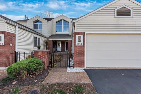 1710 Ridgeview Circle Dr, Ballwin, MO 63021 photo 1