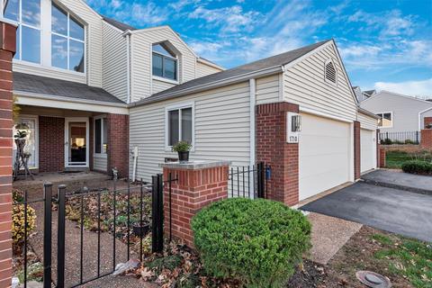 1710 Ridgeview Circle Dr, Ballwin, MO 63021 photo 2