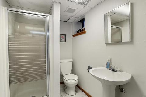 5725 Gresham Ave, Saint Louis, MO 63109 photo 20