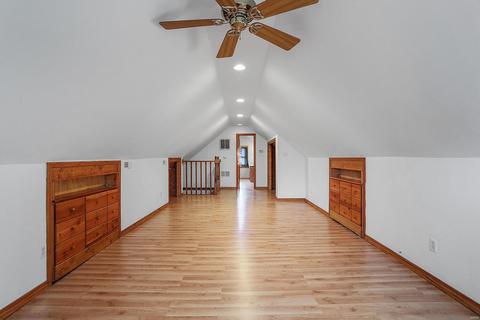 5725 Gresham Ave, Saint Louis, MO 63109 photo 15
