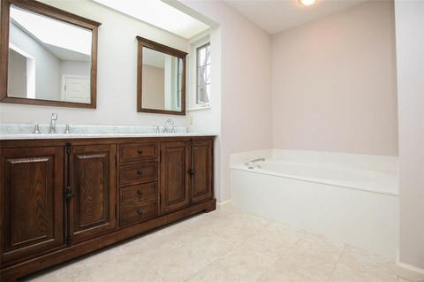 1584 Englebrook Dr, Wildwood, MO 63011 photo 15