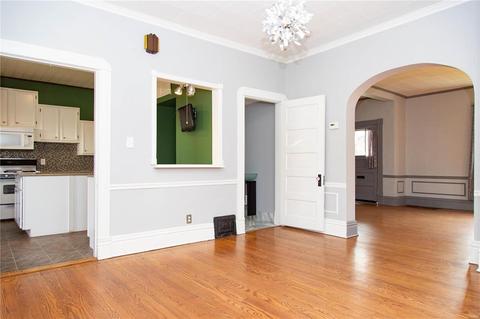 301 Carson Rd, Saint Louis, MO 63135 photo 9