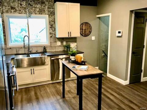 213 Emerling, Saint Louis, MO 63121 photo 3