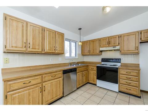 57 Royal Oaks, O'fallon, MO 63366 photo 2