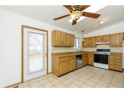 57 Royal Oaks, O'fallon, MO 63366 photo 8