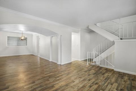139 Carmel Woods, Ellisville, MO 63021 photo 5