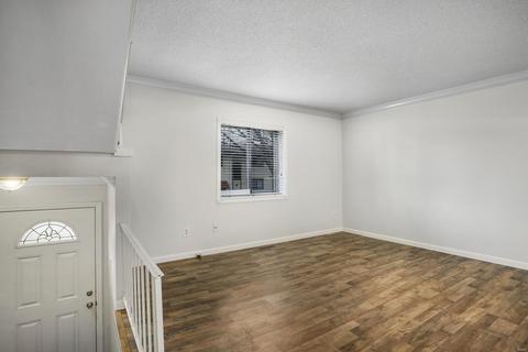 139 Carmel Woods, Ellisville, MO 63021 photo 4
