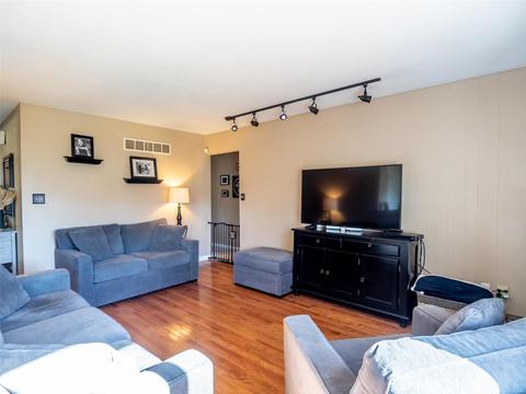 814 Forest Vlg, Ballwin, MO 63021 photo 12