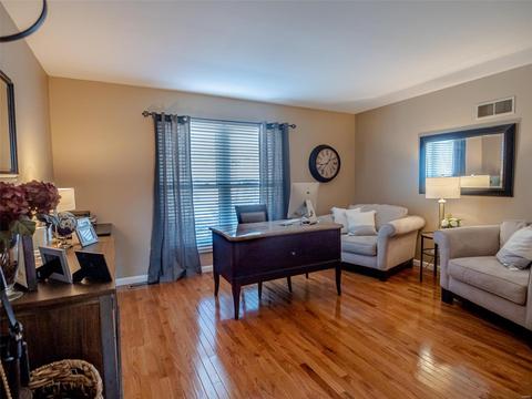 814 Forest Vlg, Ballwin, MO 63021 photo 5