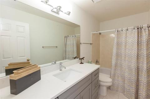 999 Timber Glen Ln, Ballwin, MO 63021 photo 13