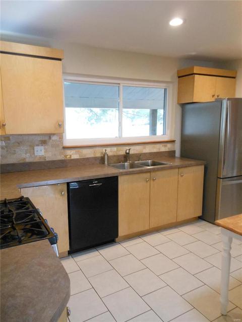 1406 Mautenne Dr, Manchester, MO 63021 photo 8