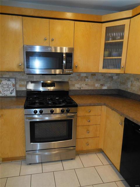 1406 Mautenne Dr, Manchester, MO 63021 photo 7