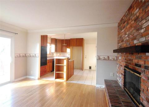 519 Stephanie Ln, Manchester, MO 63011 photo 2