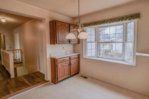 716 Big Bend Woods Dr, Manchester, MO 63021 photo 10