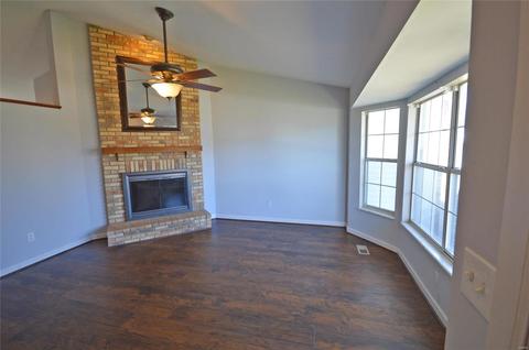 25 Mallard Pointe Dr, O'fallon, MO 63368 photo 6