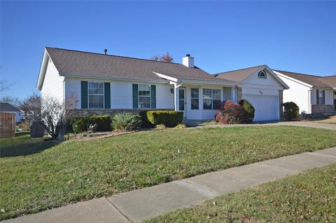 25 Mallard Pointe Dr, O'fallon, MO 63368 photo 2