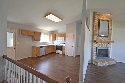 25 Mallard Pointe Dr, O'fallon, MO 63368 photo 8