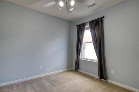 557 Springhurst Pkwy, O'fallon, MO 63368 photo 23
