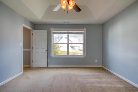 557 Springhurst Pkwy, O'fallon, MO 63368 photo 17