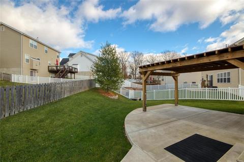 557 Springhurst Pkwy, O'fallon, MO 63368 photo 35