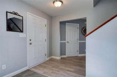 557 Springhurst Pkwy, O'fallon, MO 63368 photo 3