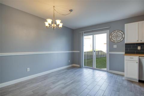 557 Springhurst Pkwy, O'fallon, MO 63368 photo 8
