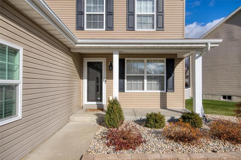 557 Springhurst Pkwy, O'fallon, MO 63368 photo 2