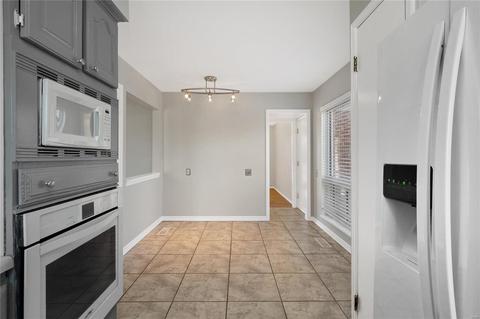 15575 Clayton Rd, Ballwin, MO 63011 photo 14