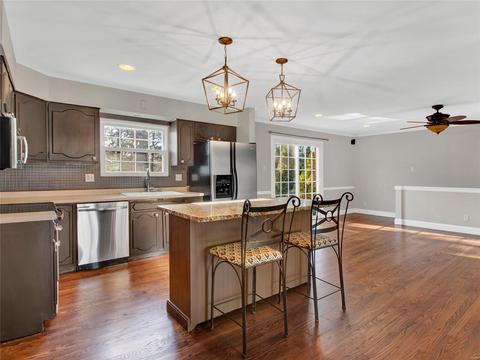 233 Pleasant Grove Ave, Ballwin, MO 63011 photo 5
