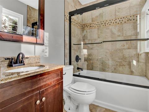 233 Pleasant Grove Ave, Ballwin, MO 63011 photo 13