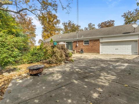 233 Pleasant Grove Ave, Ballwin, MO 63011 photo 20