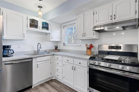 1237 Trails Dr, Fenton, MO 63026 photo 9