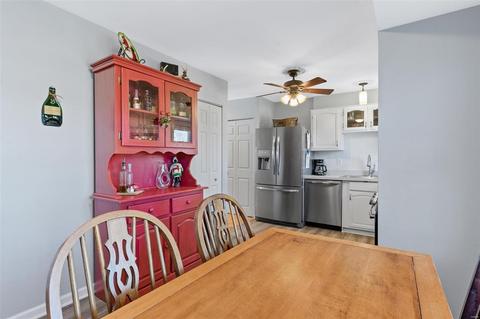1237 Trails Dr, Fenton, MO 63026 photo 12